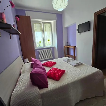 Oda ve Kahvaltı Il Poggio 3*