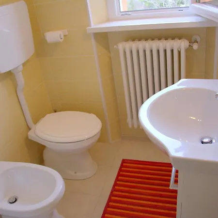 Il Poggio Oda ve Kahvaltı 3*